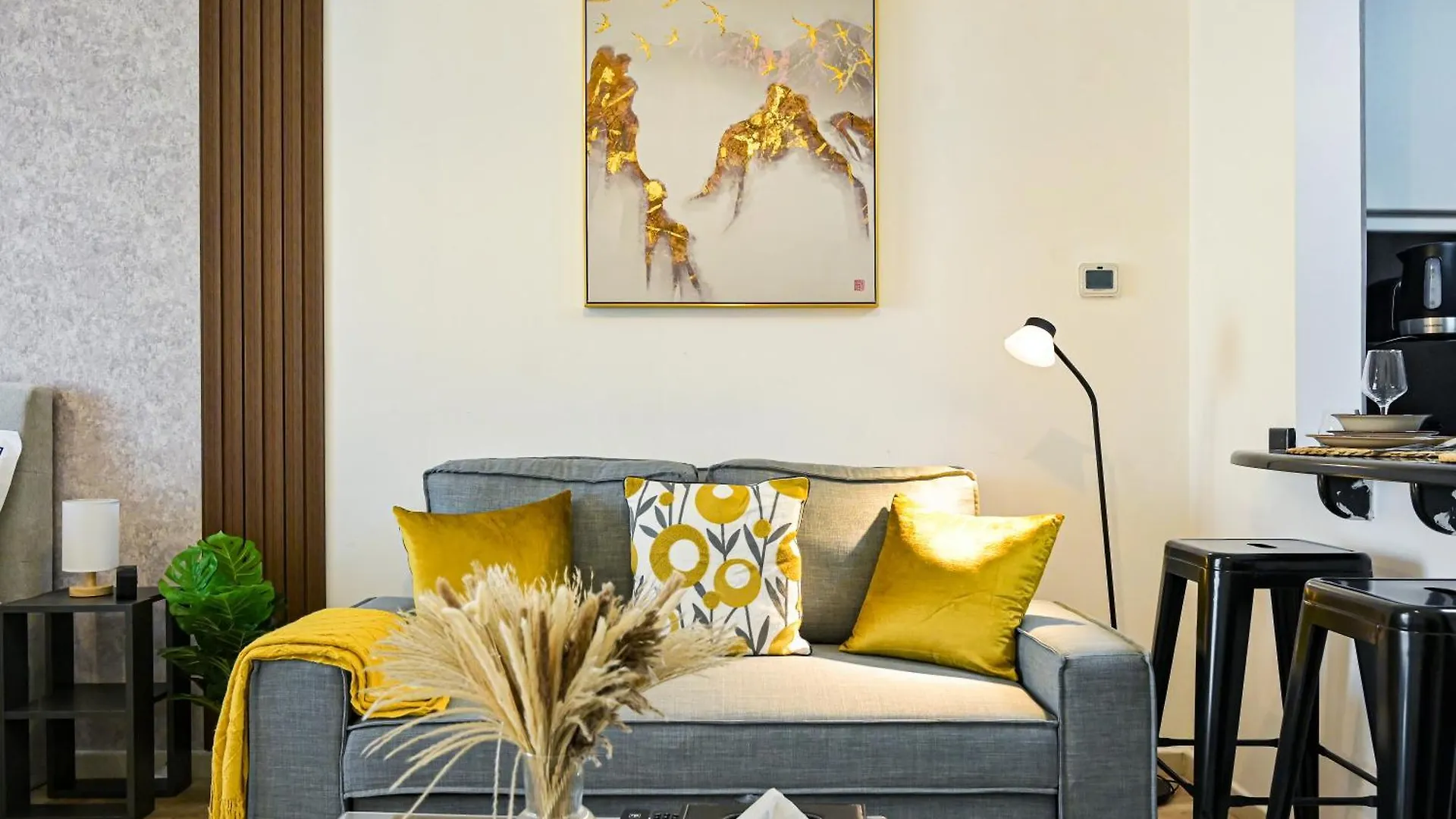 Modern Studio In Discovery Gardens, Close To Metro 迪拜 公寓