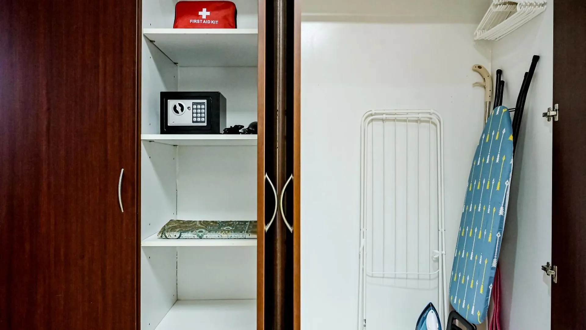 Modern Studio In Discovery Gardens, Close To Metro Dubai Apartment